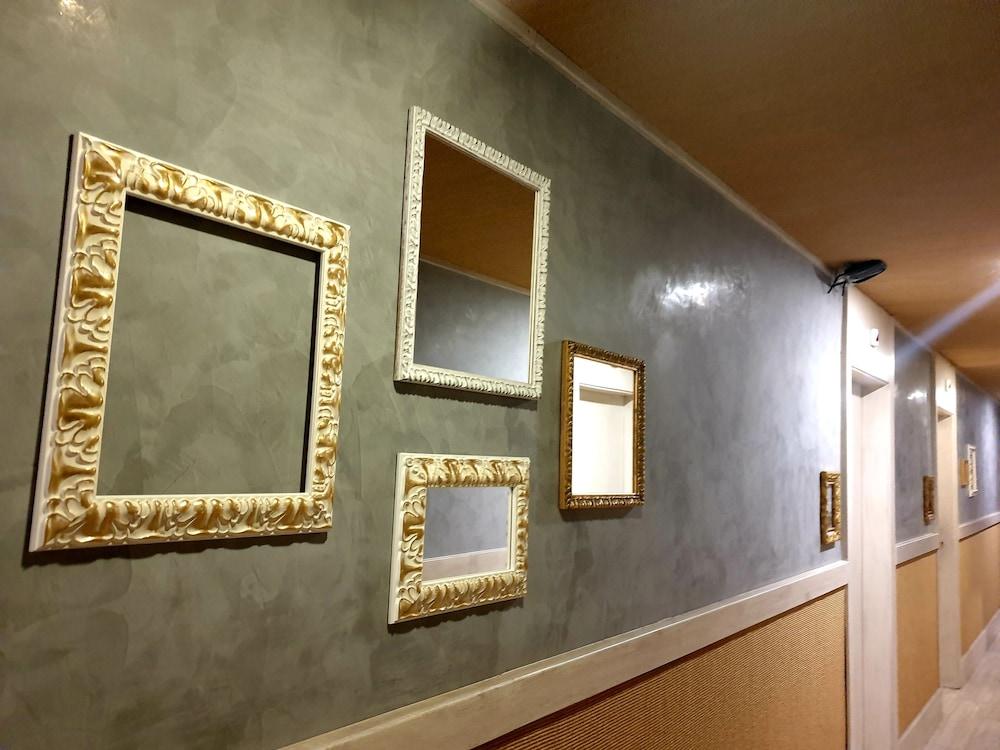 Hotel H Гранольерс Экстерьер фото